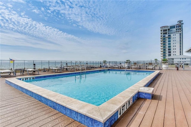 612 Lost Key Dr Unit 205B, Pensacola, FL 32507 - community pool with fence