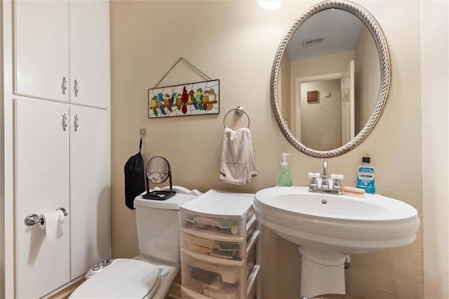3765 Rabbit Creek Ct, Theodore, AL 36582 - half bath featuring toilet