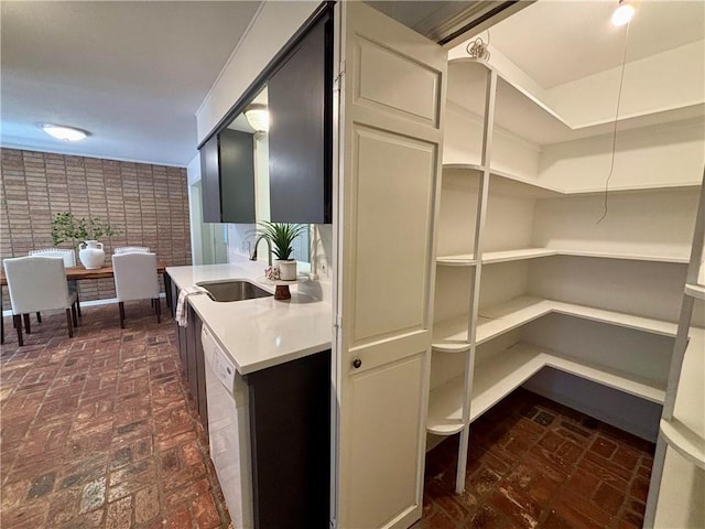 332 Syracuse St, Mobile, AL 36608 - storage area with a sink