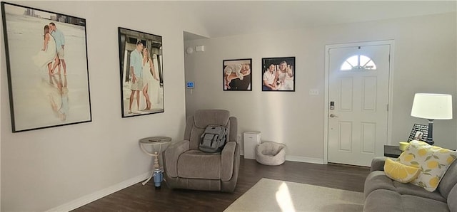 13556 James Copeland Dr, Mobile, AL 36695 - entryway featuring dark wood finished floors and baseboards