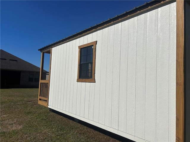 view of outdoor structure