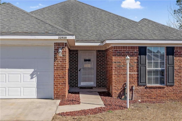 property entrance featuring a garage