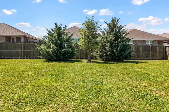8320 Ogilvy Ct, Daphne, AL 36526 - view of yard featuring a fenced backyard
