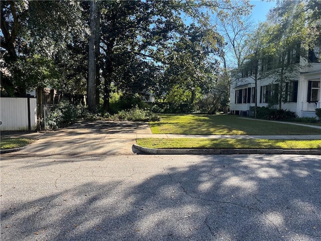 Listing photo 2 for 0 Palmetto St, Mobile AL 36604