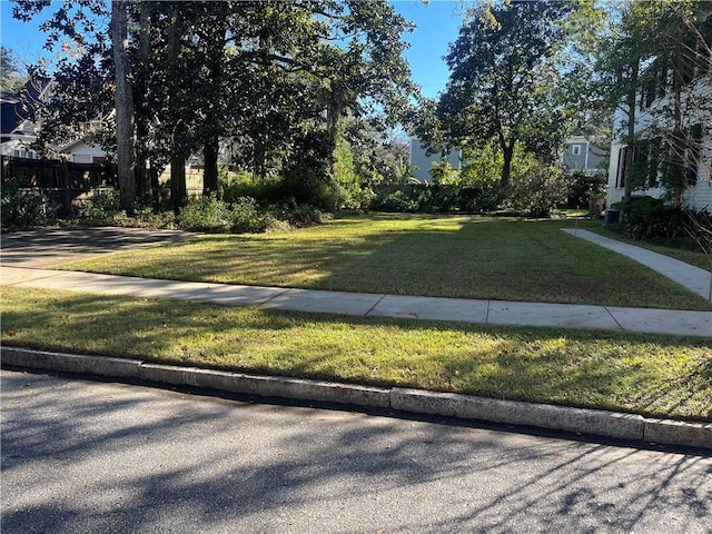 Listing photo 3 for 0 Palmetto St, Mobile AL 36604