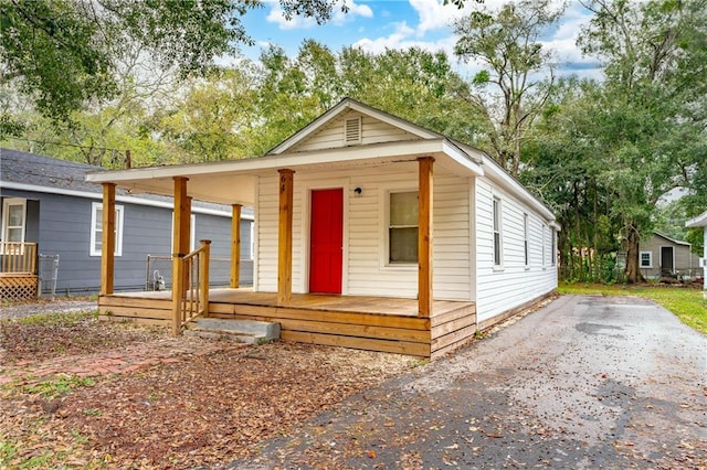 bungalow with a porch