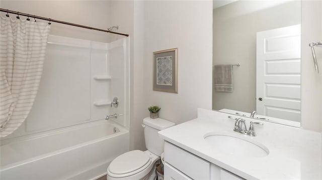 10676 Relic Rd N, Mobile, AL 36608 - full bath with shower / tub combo, toilet, and vanity