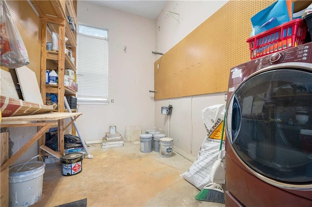 laundry room featuring washer / dryer