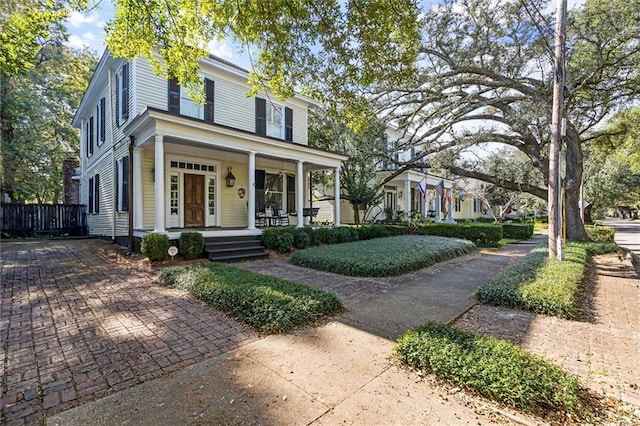 view of front of property with covered porch