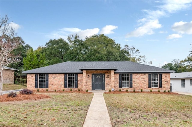 ranch-style house with a front yard