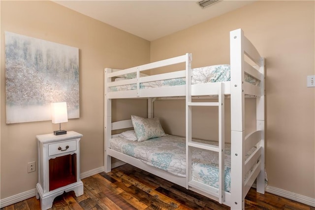 2354 Island Shores Dr, Dauphin Island, AL 36528 - bedroom featuring wood finished floors, visible vents, and baseboards