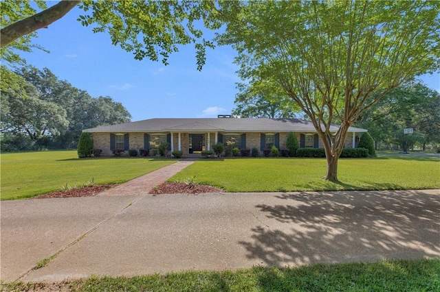 720 Grand Bay-Wilmer Rd N, Mobile, AL 36608 - single story home featuring a front lawn