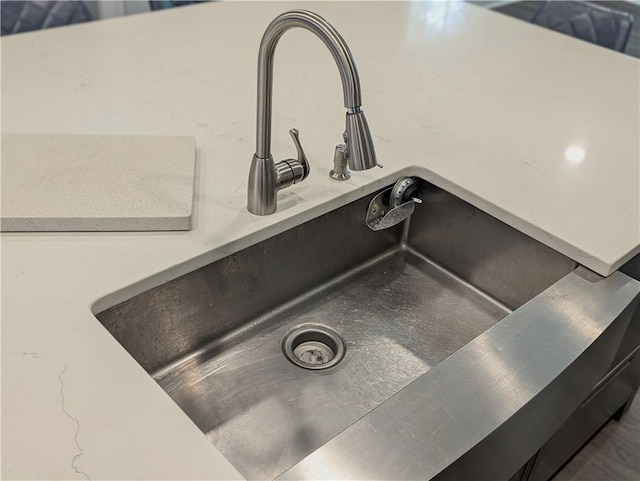 details featuring a sink