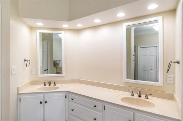 1509 Ridgeland Rd E, Mobile, AL 36695 - bathroom with double vanity and recessed lighting