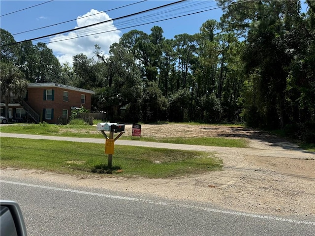 Listing photo 3 for 1407 Bienville Blvd, Dauphin Island AL 36582