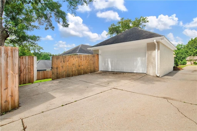 1115 Newbury Ln W, Mobile, AL 36695 - view of detached garage