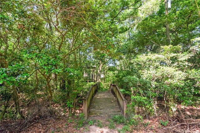 258 Suffolk Rd, Mobile, AL 36608 - surrounding community with a view of trees