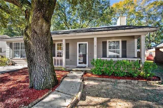 view of front of house with covered porch