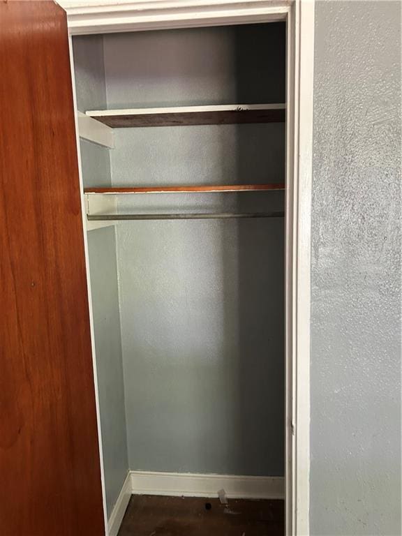 2365 Dog River Dr N, Mobile, AL 36605 - view of closet