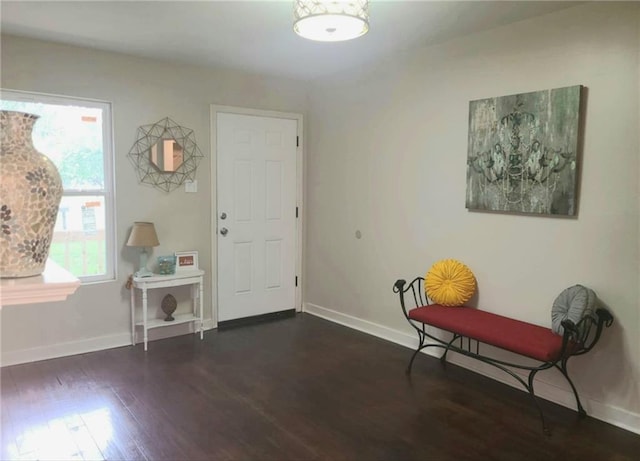 165 Stephens St, Mobile, AL 36606 - foyer entrance with baseboards and wood finished floors