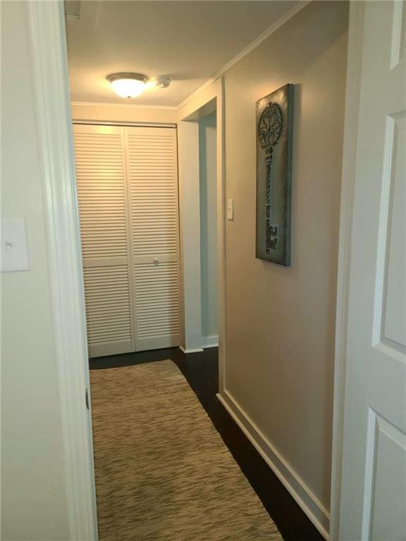 165 Stephens St, Mobile, AL 36606 - hallway with baseboards