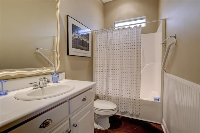 full bathroom featuring vanity, toilet, and shower / bath combo with shower curtain