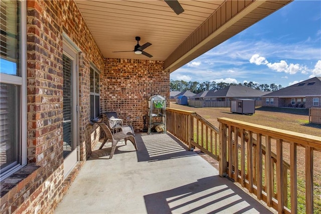 view of patio / terrace with ceiling fan and covered porch