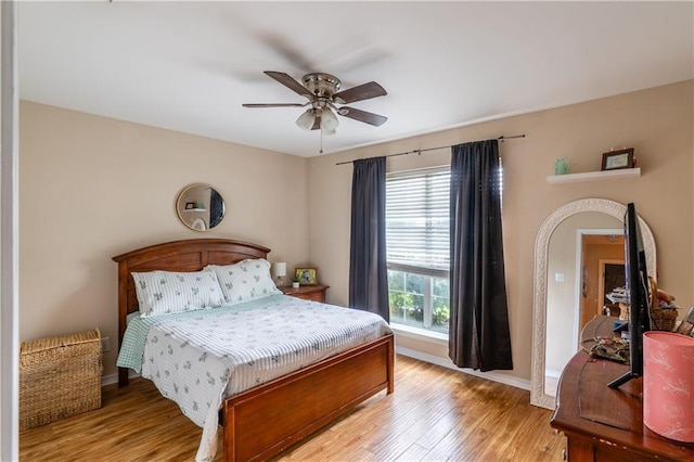 10164 Waterford Way, Mobile, AL 36695 - bedroom featuring light wood-style floors and a ceiling fan