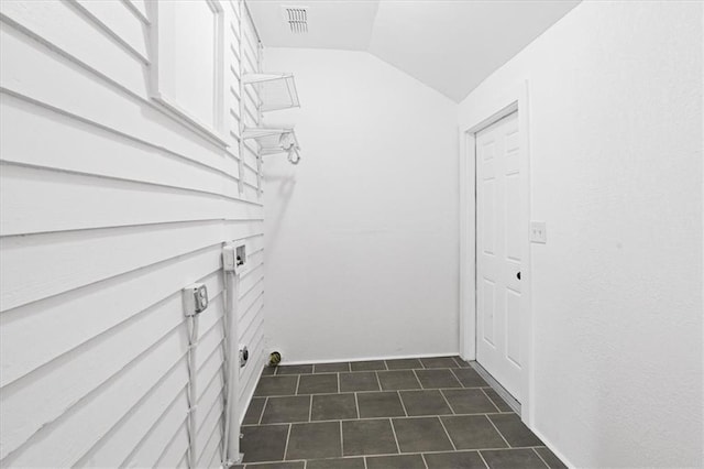 1012 Texas St, Mobile, AL 36604 - spacious closet featuring vaulted ceiling