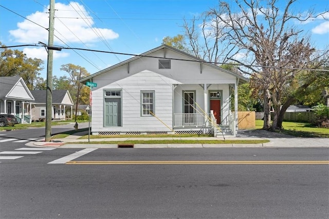 1012 Texas St, Mobile, AL 36604 - bungalow-style house with a porch