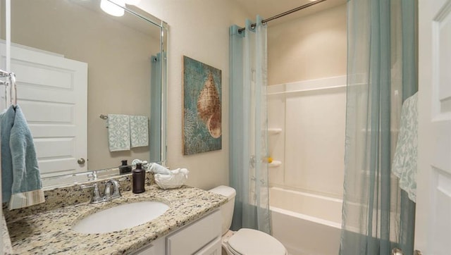 10580 Relic Rd S, Mobile, AL 36608 - full bath with vanity and shower / tub combo