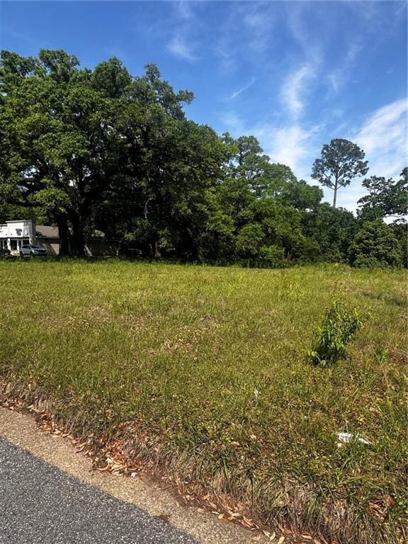 713 Oak Circle Dr E, Mobile, AL 36609