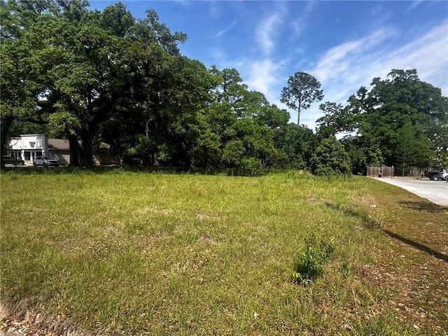 713 Oak Circle Dr E, Mobile, AL 36609