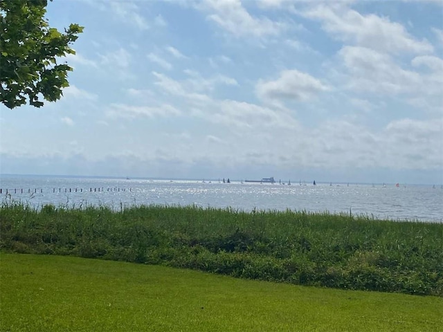 4221 Bay Front Rd, Mobile, AL 36605 - water view