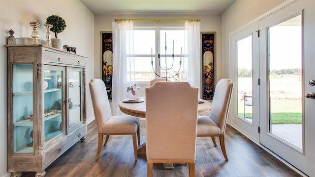 7327 Hawkins Mnr N, Mobile, AL 36695 - dining room with dark wood-style floors