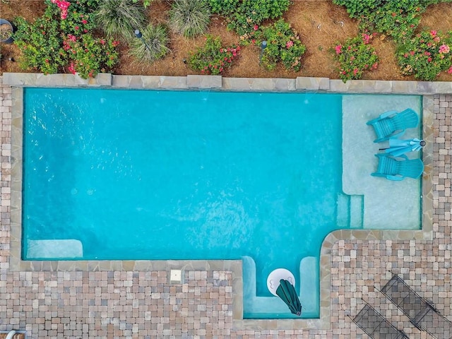 8662 Daintree Ct, Daphne, AL 36526 - aerial view of a pool area