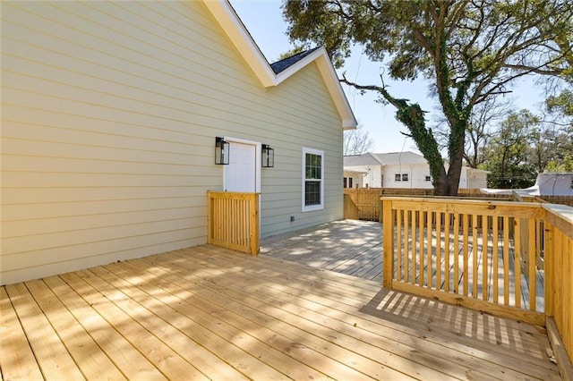 deck featuring fence