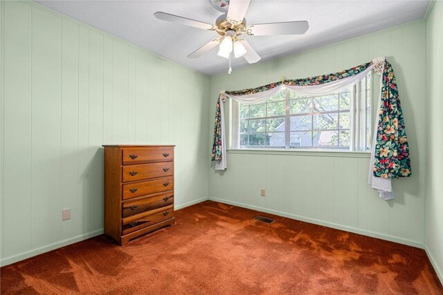 bedroom featuring carpet flooring, visible vents, and a ceiling fan