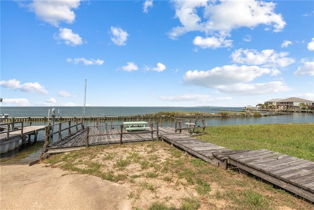 dock area featuring a water view