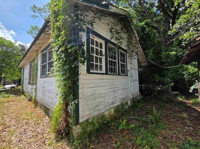 565 Cedar Ave, Mobile, AL 36603 - view of home's exterior