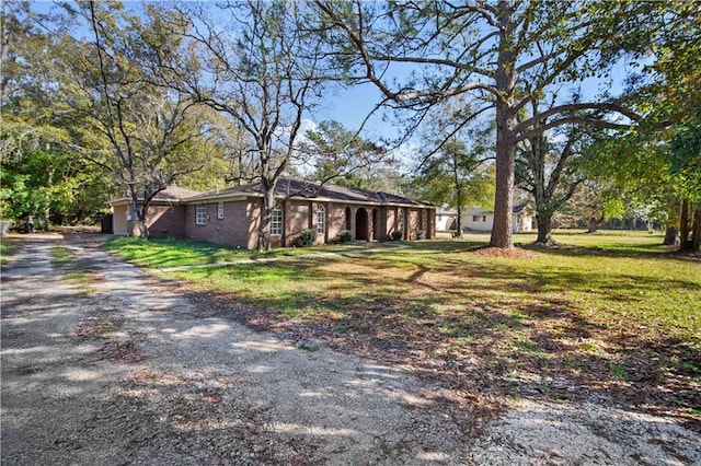 exterior space featuring a yard