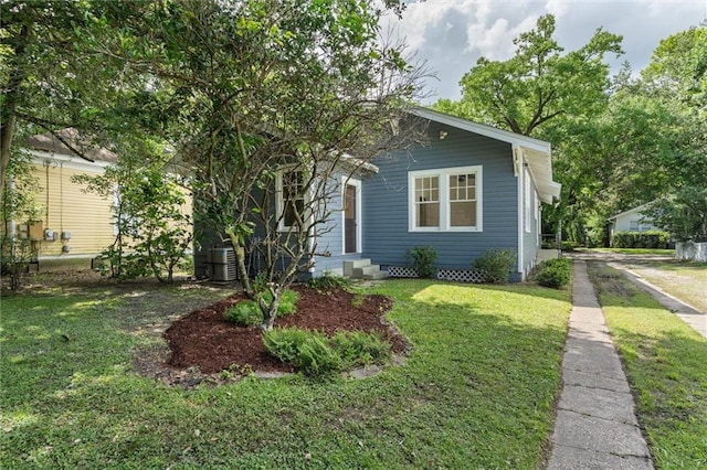1509 Monroe St, Mobile, AL 36604 - view of front of home featuring a front lawn