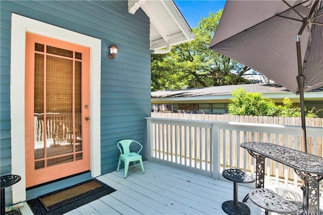 303 Monterey St S, Mobile, AL 36604 - view of wooden deck