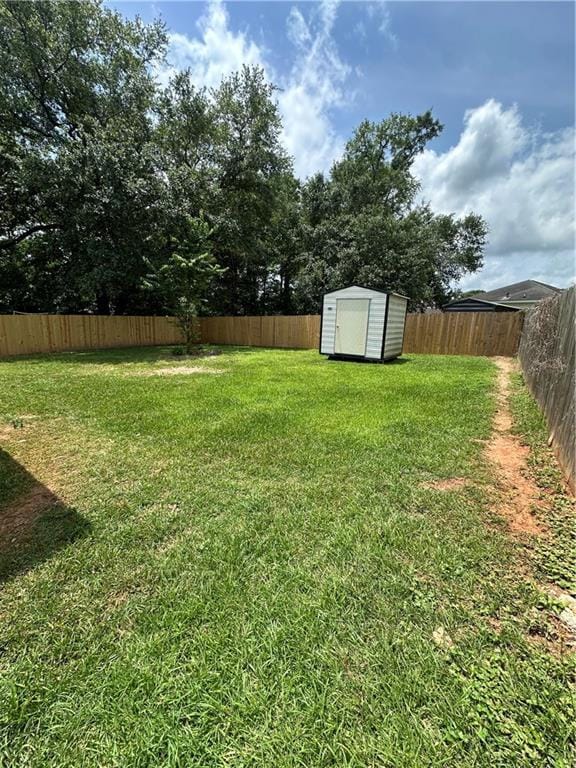1010 Hamilton Bridges Dr E, Mobile, AL 36695 - view of yard