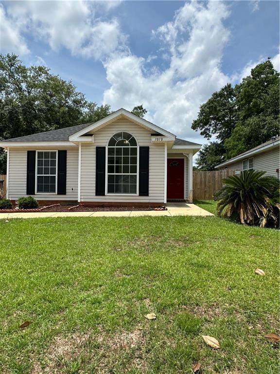 1010 Hamilton Bridges Dr E, Mobile, AL 36695 - view of front of house