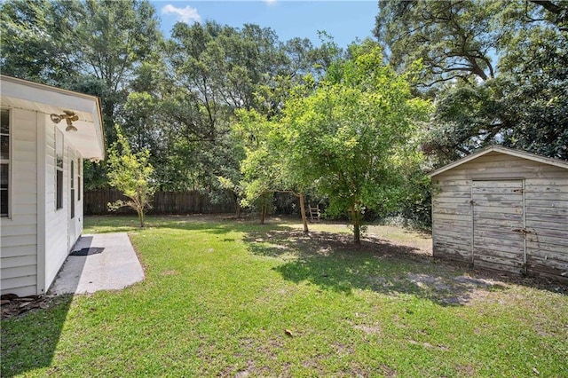 4205 Chesterfield Dr N, Mobile, AL 36618 - view of yard