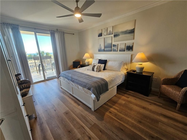 bedroom featuring dark hardwood / wood-style flooring, crown molding, access to outside, and ceiling fan