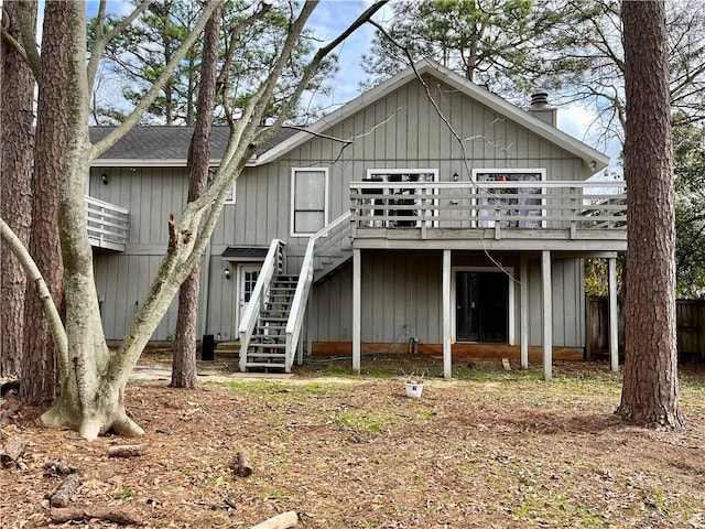 view of front of house with a wooden deck