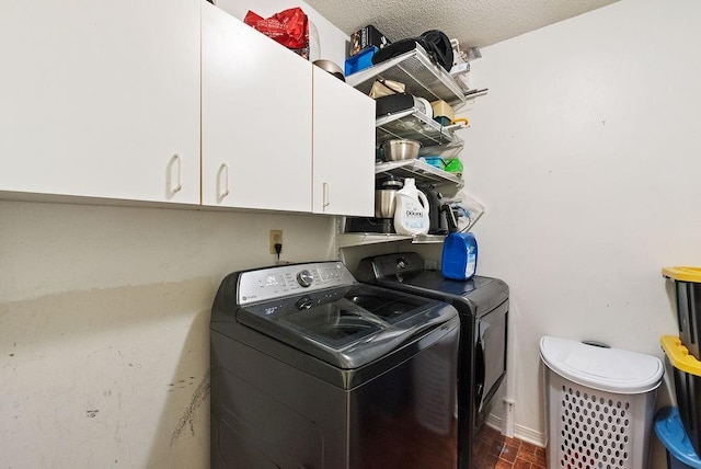 2808 Westmoor Ct, Mobile, AL 36695 - laundry area with cabinet space and washing machine and dryer