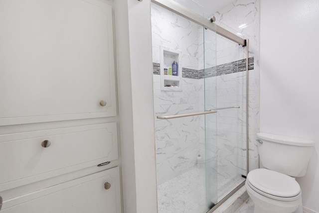 2808 Westmoor Ct, Mobile, AL 36695 - bathroom featuring toilet and a marble finish shower